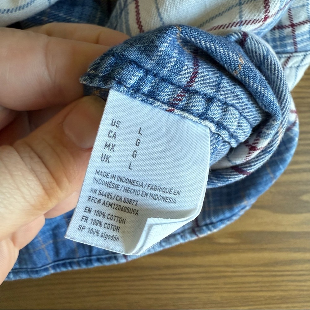American Eagle | Boyfriend Fit Flannel Large Blue White - Picture 5 of 7